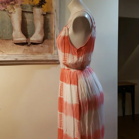 Flying Tomato Dresd - Picture 6 of 11